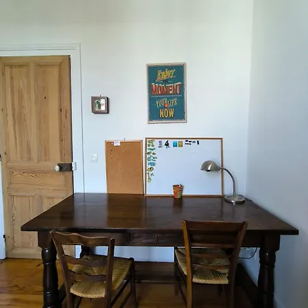 Appartement, 2 Chambres, Spacieux Et Plein De Charme A 5 Min Du Centre Pau